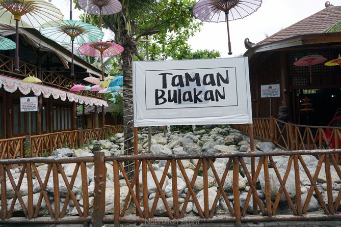 Tempat foto ala-ala bernama Taman Bulakan