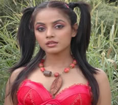 [neetu-chandra.jpg]