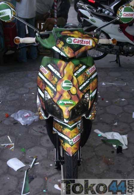 Modifikasi Stiker Motor MIO title=