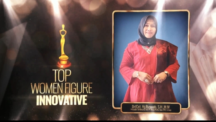 Wow! Kembali Hj. Cut Nyak Rizayati Raih Penghargaan Top Women Figure Innovatifve 2022