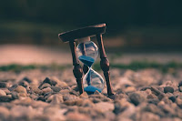 Hourglass - Photo by Aron Visuals on Unsplash