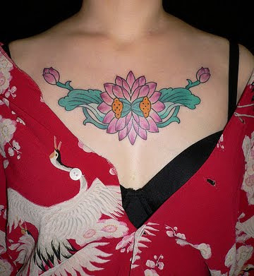Flower tattoos on breast body Posted by ve at 100 AM tattoos on breast