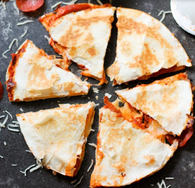 EASY PIZZA QUESADILLAS  #dinner