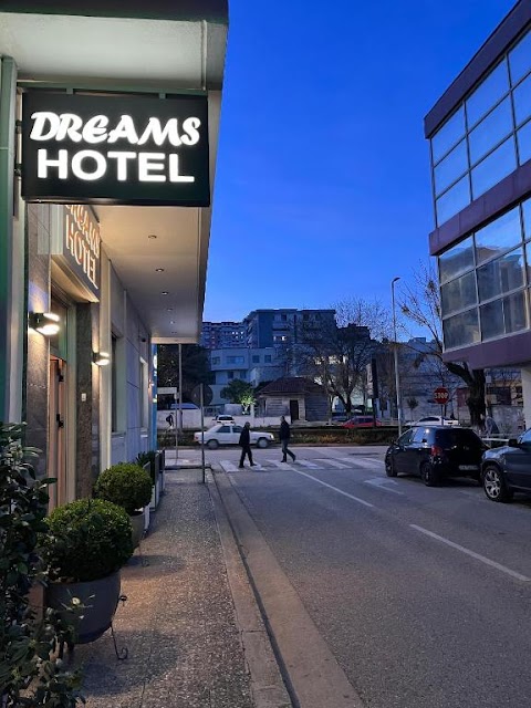 Dream's Hotel  ( Gjirokaster )