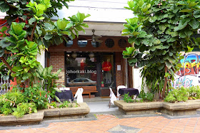 Guide-Good-Food-Cafes-Johor-JB-Customs