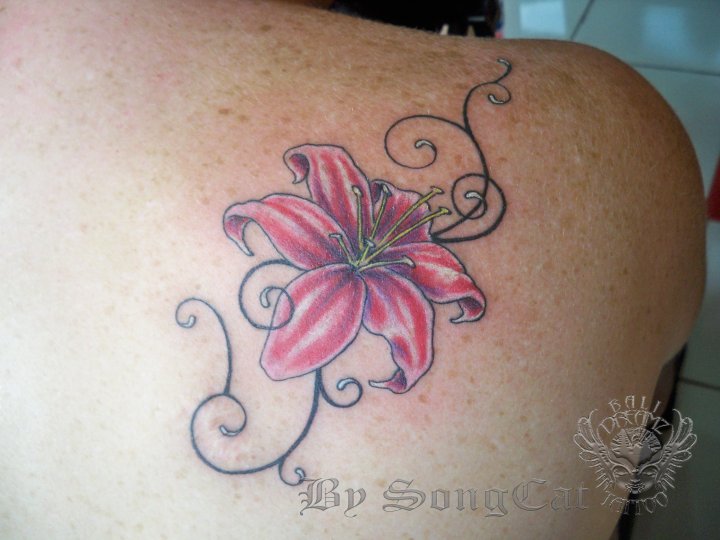 flower patterns for tattoos. Red Flower Tattoo Designs