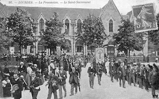 hautes-pyrénées autrefois religion procession