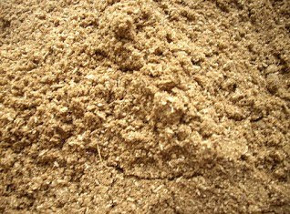  yaitu semua yang sanggup dimakan oleh ternak dan tidak mengganggu kesehatannya Arti Pakan, Ransum, Bahan Pakan, Mesh, crumbel, pelet dan Istilah lain Dalam Dunia Pakan Ternak