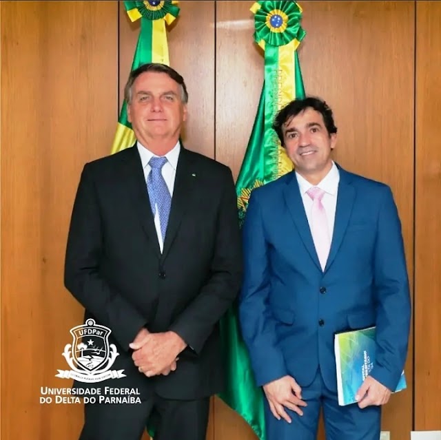 Presidente Jair Bolsonaro recebe estudo de viabilidade do Hospital Universitário da UFDPar