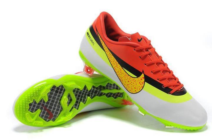 Cristiano Ronaldo's New Football Boots - Nike Mercurial ...