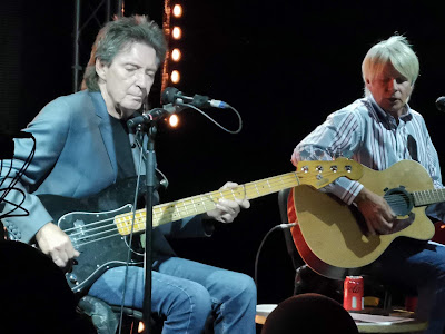 Bruce Foxton and Russell Hasting on stage in Manchester