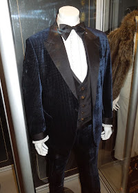 Christian Bale American Hustle movie costume