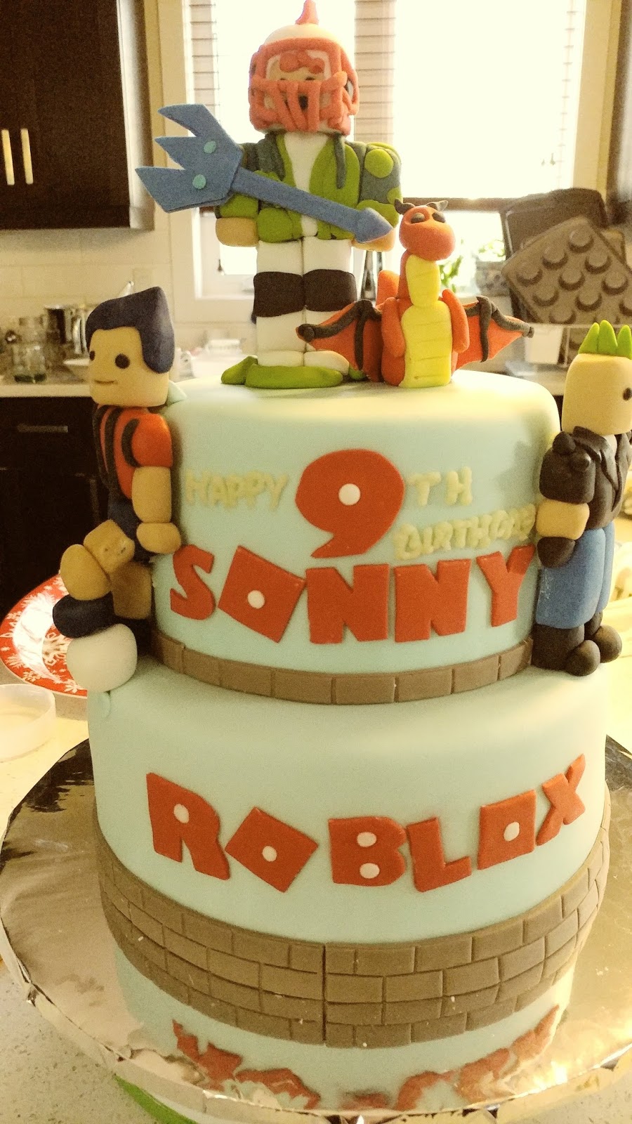 Roblox 2 Tier Cake - roblox squash out 2