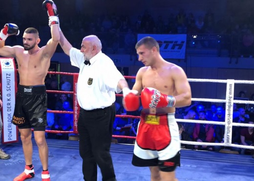 Albanian boxer Mario Sokoli beats the Serbian within 20 seconds