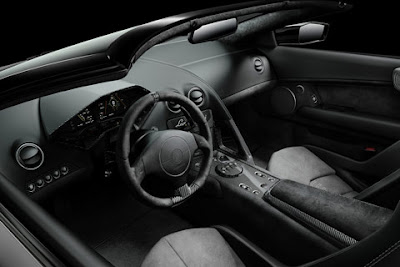 2010 Lamborghini Reventon Roadster Interior