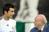 Raul Albiol's Presentation Photos at Santiago Barnabeu