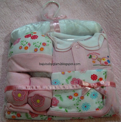  Born Gift Sets on New W Tag  C005    Best Seller