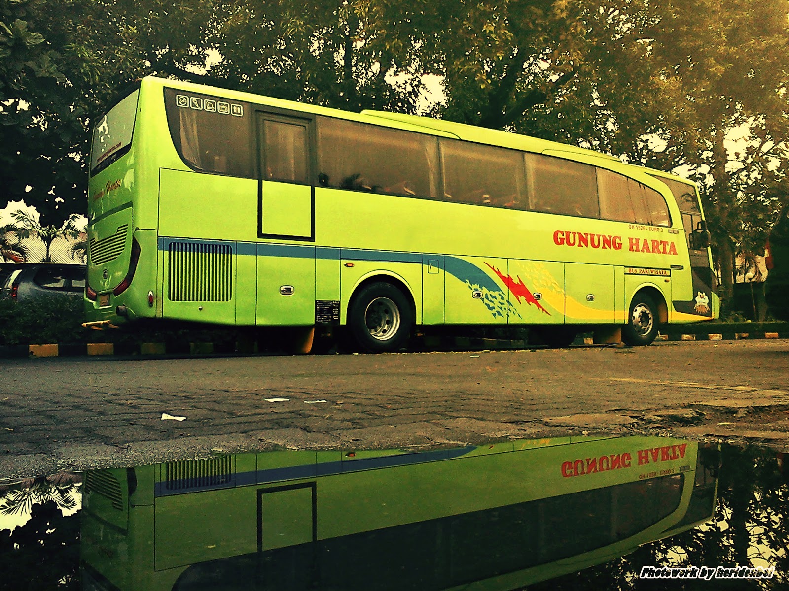 Heri Pamungkas BUS GUNUNG HARTA CITY TOUR DE JAKARTA I