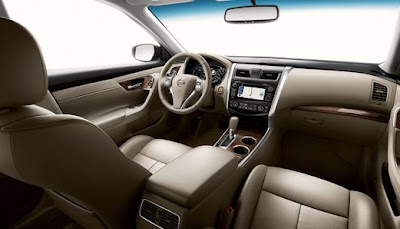 2013 Nissan Maxima Interior Features