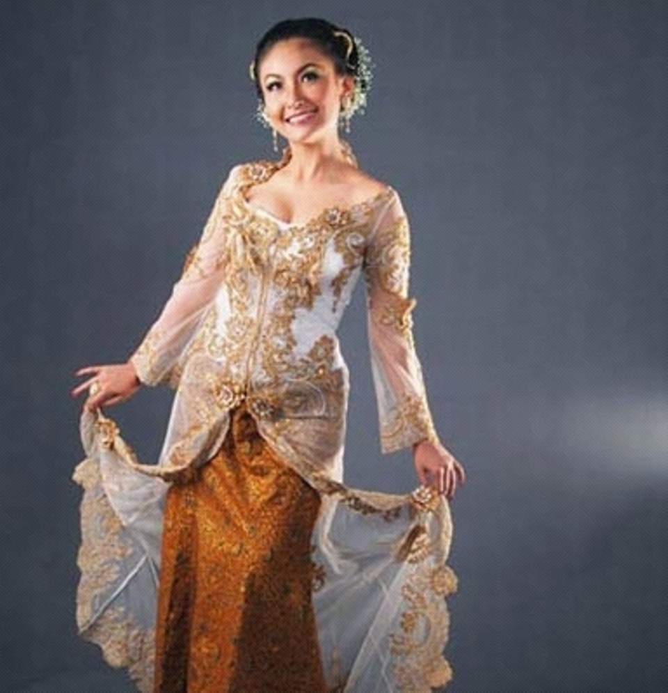 Trend Terbaru Model Kebaya Indonesia 2014 - Naranua