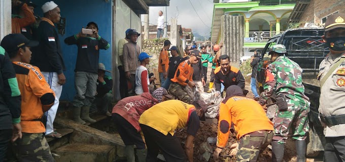 Banser, Lazisnu dan Forkompimcam Windusari Bersinergi Tanggap Bencana di Gunungsari