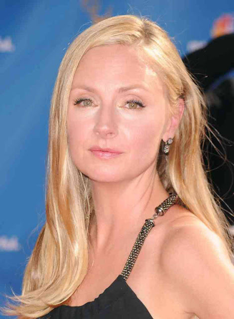 Hope Davis Profile pictures, Dp Images, Display pics collection for whatsapp, Facebook, Instagram, Pinterest, Hi5.