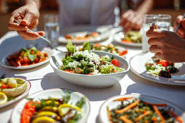 Tips For Eating Out While Still Maintaining A Healthy Diet