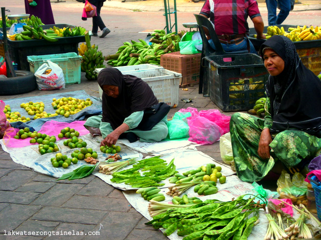 AN INTRODUCTION TO KUALA TERENGGANU, MALAYSIA