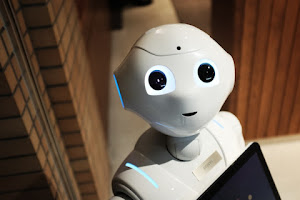 روبوت المحادثة يقوم بعملي سراً بقوة الذكاء الاصطناعي