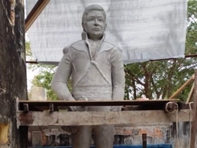 Simplício Dias ganha estátua na Praça da Graça no bicentenário da Independência