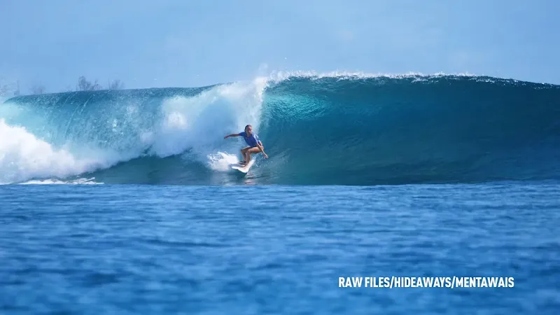 Hideaways - Most Surfers Favourite Wave in the Mentawais! - RAWFILES