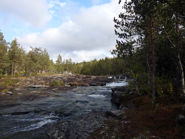 vassfarstien høgfoss