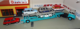 Tomica Limited Vintage NEO Nissan Prairie  