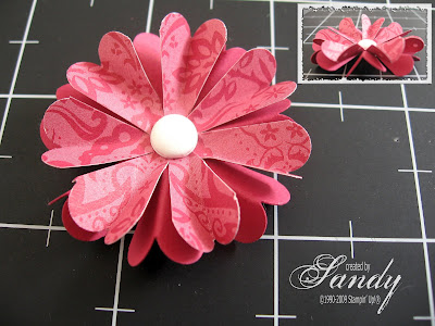 paper flowers how to. paper flowers to make. paper