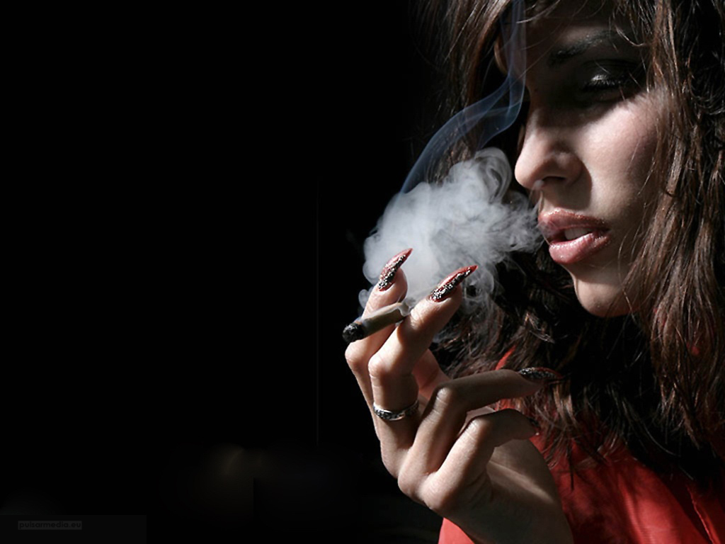 Smoke Girls HD Wallpapers Sigara içen Kızlar Duvar Kağıtları ...