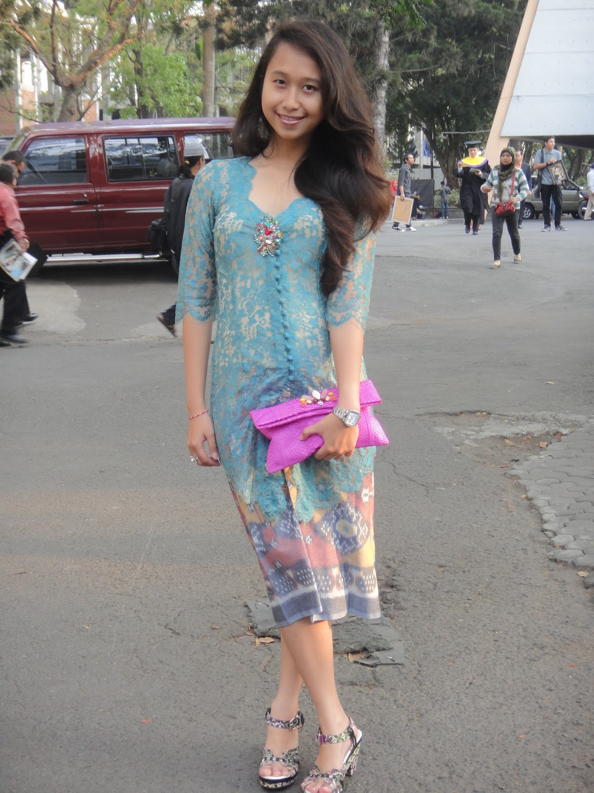 Model Kebaya