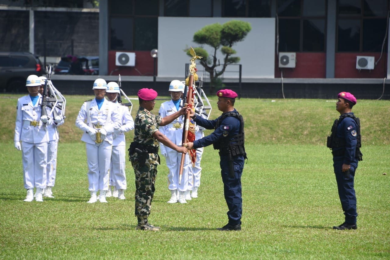 SELAMAT!, Ajudan Presiden Jokowi Kolonel Marinir Samson Sitohang Komandan Denjaka