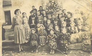 1954-55 Çeltikçi (Orizari) Köyü İlkokulunda Türk Çocukları