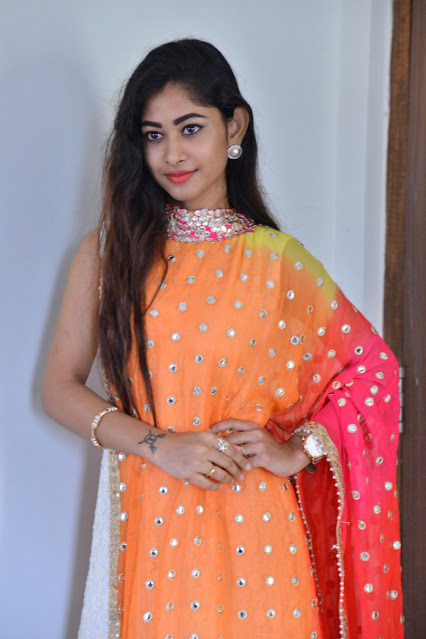 Aadya Thakur telugu actress lates cute images