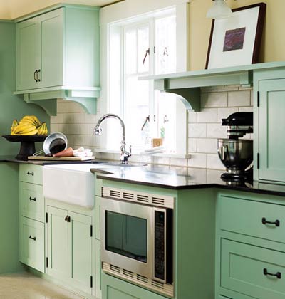 Green Done Right Editors Picks: Our Favorite Green Kitchens