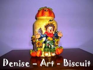 Denise - Art - Biscuit