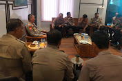 Usai Apel Pagi, Kapolres Gelar Coffee Morning di Loby Utama Mako Polres Pinrang