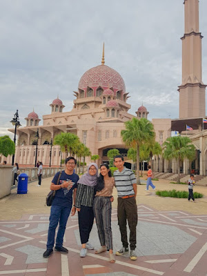 Backpacker Murah Kuala Lumpur 2019 Putrajaya Masjid Putra