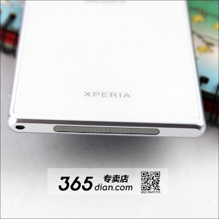 More pictures Xperia Z1 (Honami) white