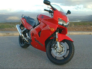 Honda VfR red wallpapper