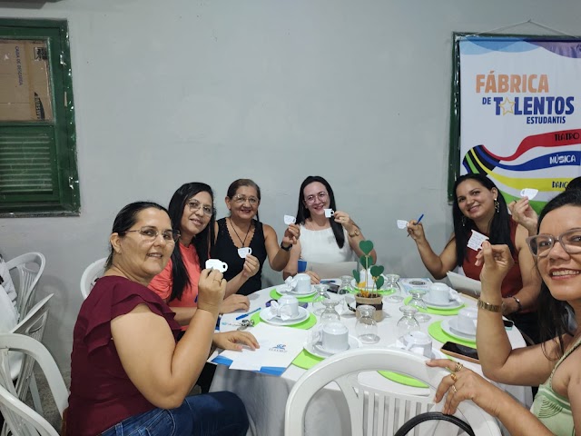  Café com Competência: Transformando a Educação Socioemocional