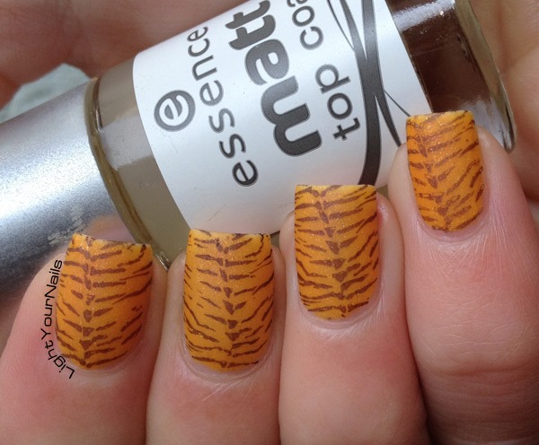 Tiger stamping with BP-16 plate from BornPrettyStore Tiger stamping with BP-16 plate from BornPrettyStore