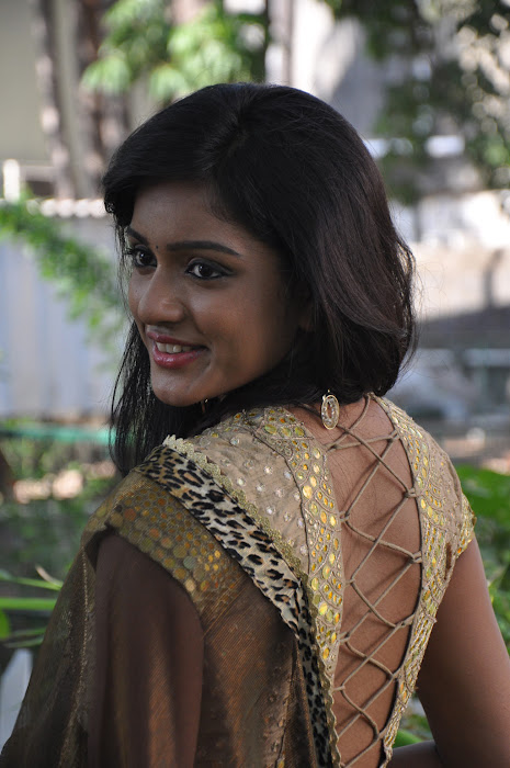 keerthi actress pics