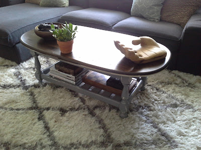 Ethan Allen coffee table grey white jacobean stain