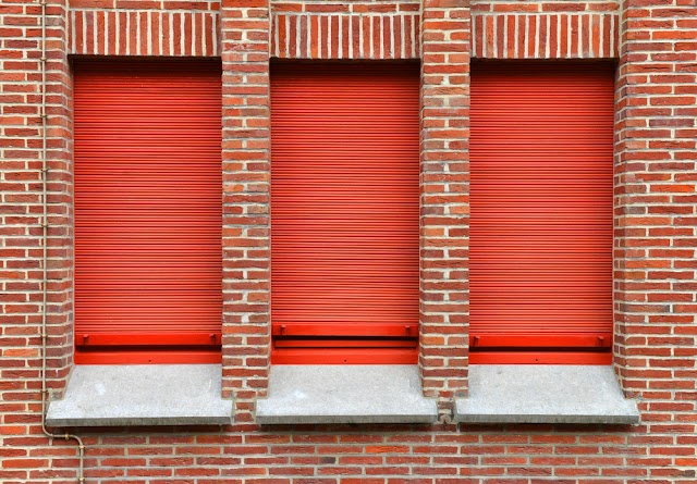 Discover the Smart Way To Cover Windows With Window Roller Shutters 